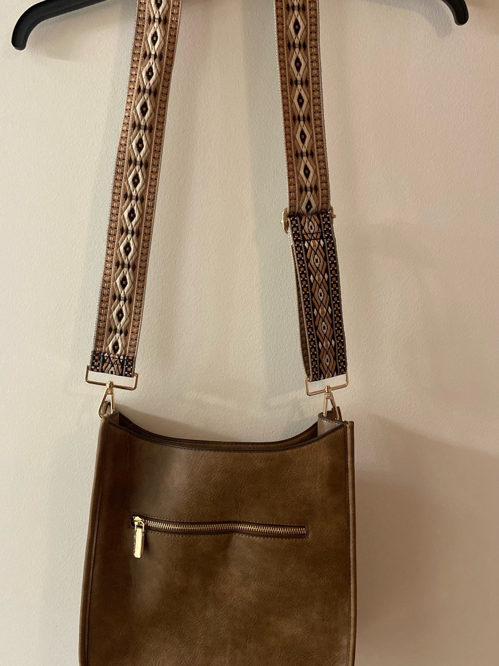 HKCLUF Women's Brown Vegan Leather Crossbody Bag with Decorative Strap